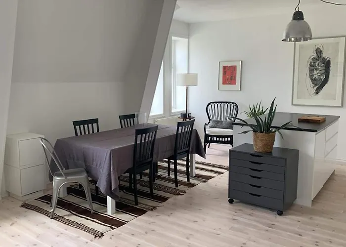 Stunning Penthouse In The City! 公寓 奥勒松