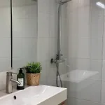 公寓 Stunning Penthouse In The City! 奥勒松